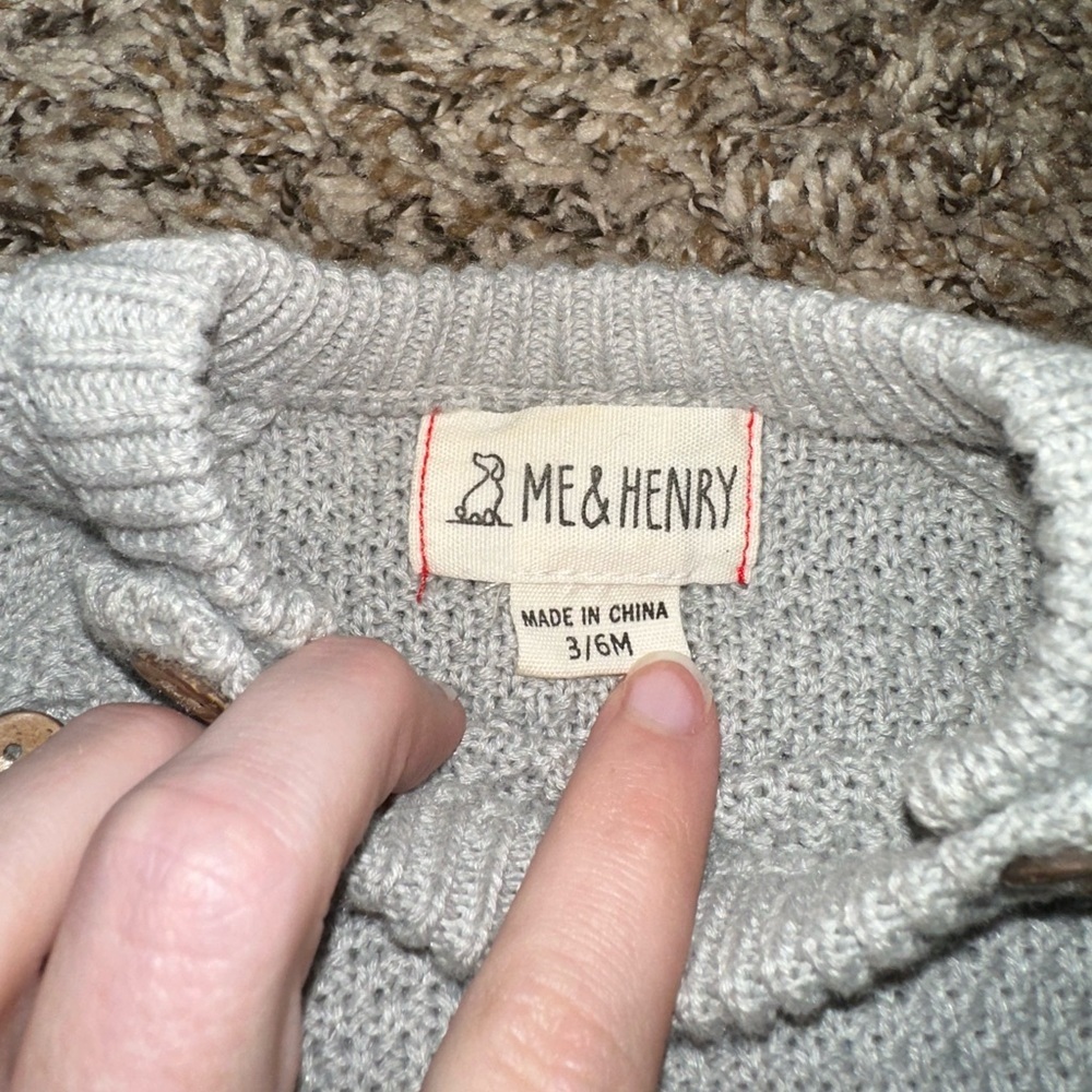 Gray Knit Sweater with buttons size 3-6Months - Picture 4 of 4